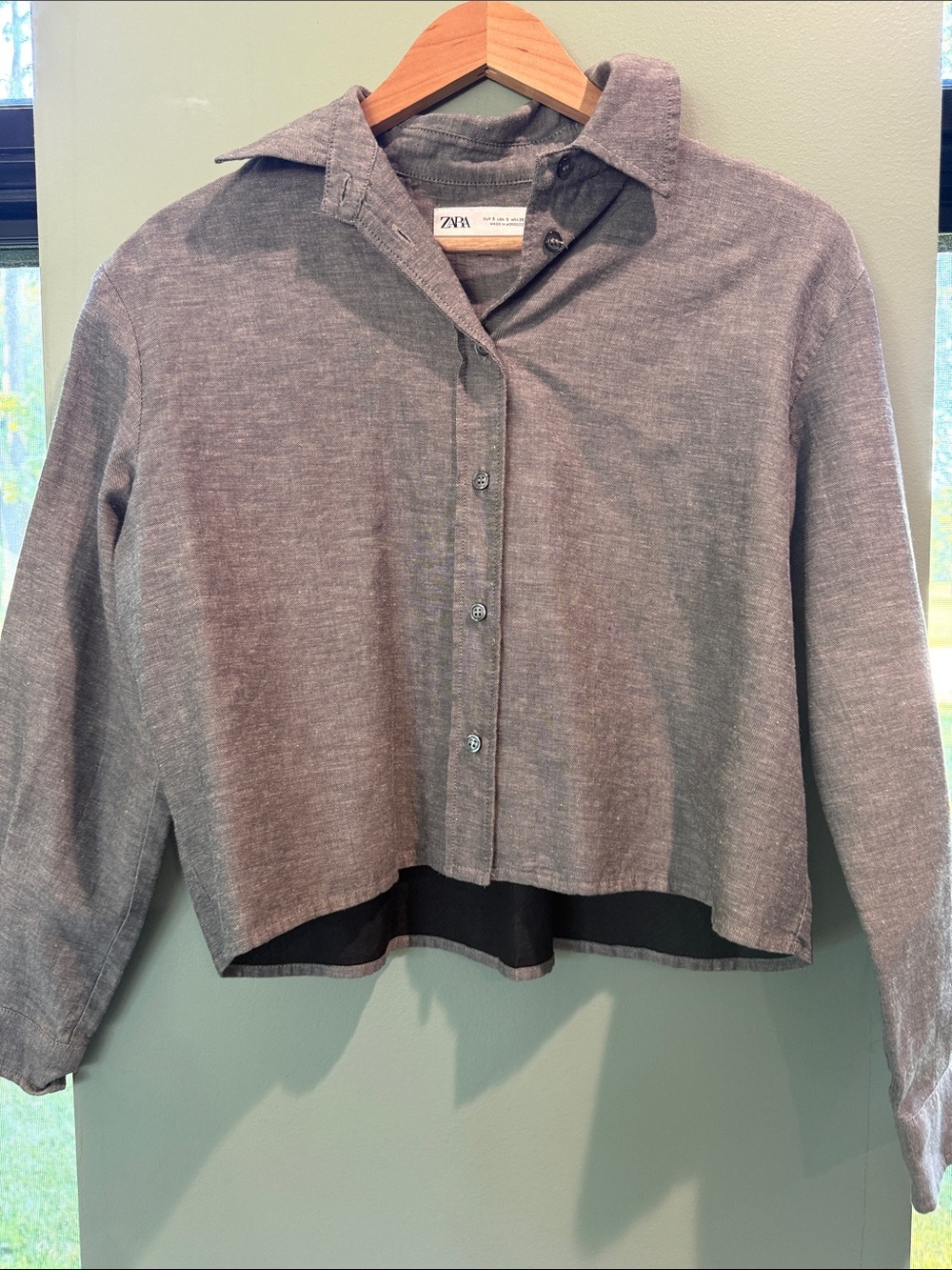 Zara Gray Button-Up Long Sleeve Shirt